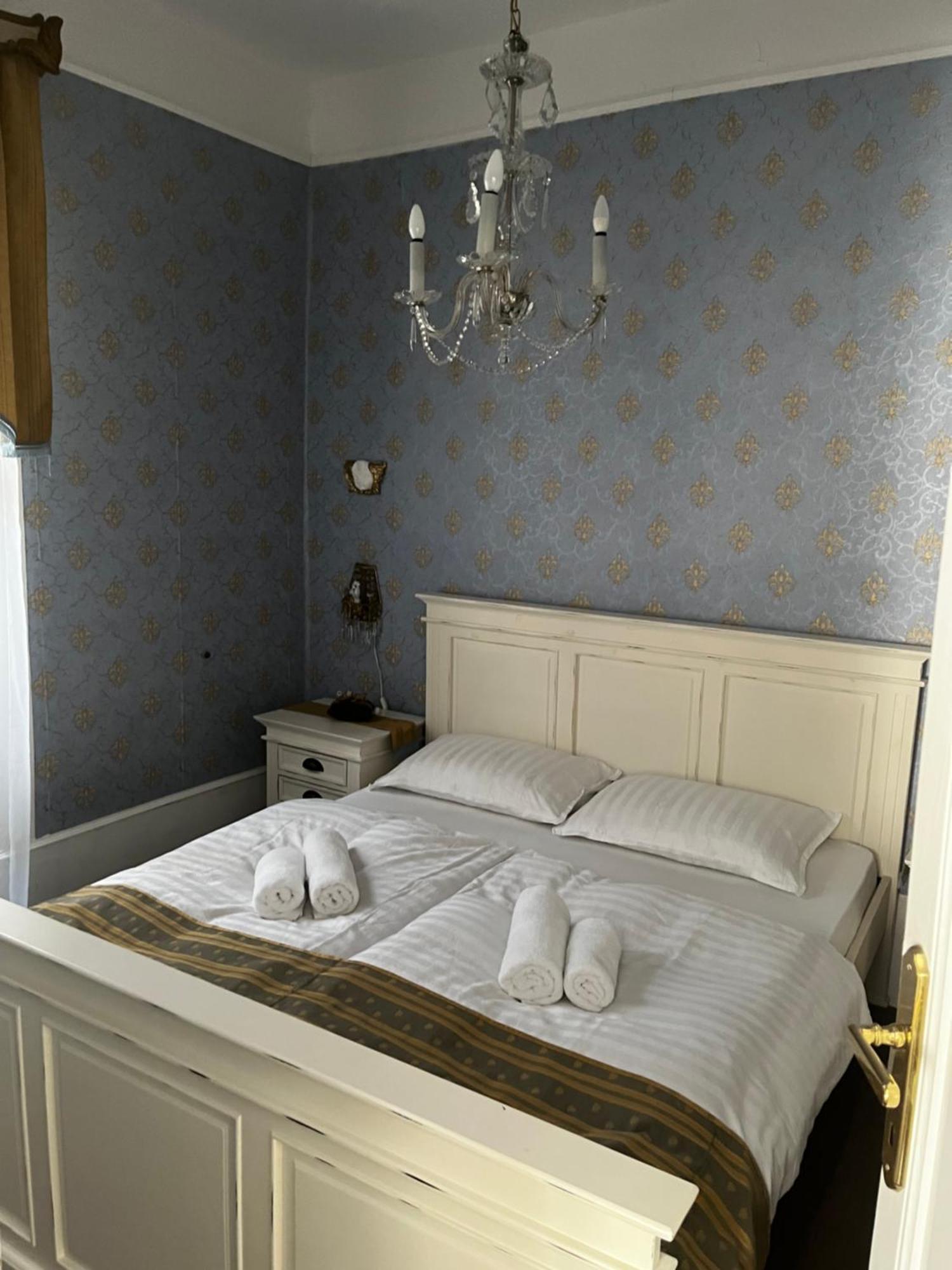 Apartment Hisa 7 ไพราน ภายนอก รูปภาพ